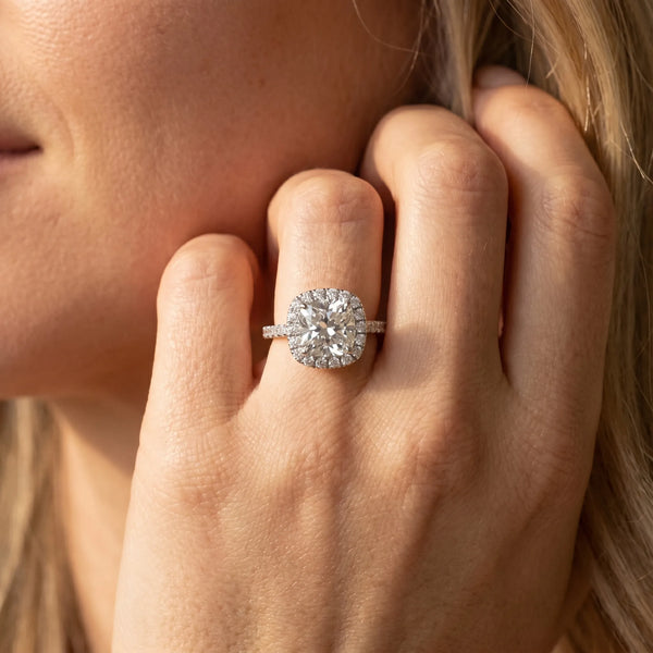 White gold Cushion Halo Pavé Diamond Engagement Ring with Four-Prong Setting