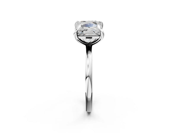 White gold Cushion and Princess Toi Moi Ring with Prong Setting and Plain Band