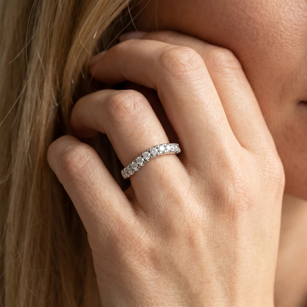 White gold Diamond Pavé Curved Wedding Band