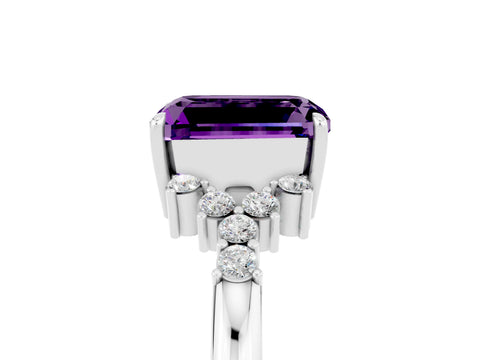 White gold Emerald Cut Amethyst Ring with Side Stones and Four-Prong Setting_41