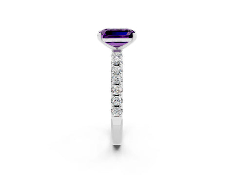 White gold Emerald Cut Amethyst Solitaire Pavé Band with Four-Prong Setting_2