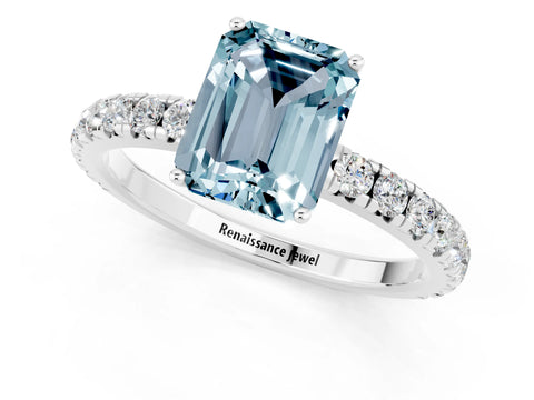 White gold Emerald Cut Aquamarine Pavé Solitaire Engagement Ring with Four-Prong Setting_13