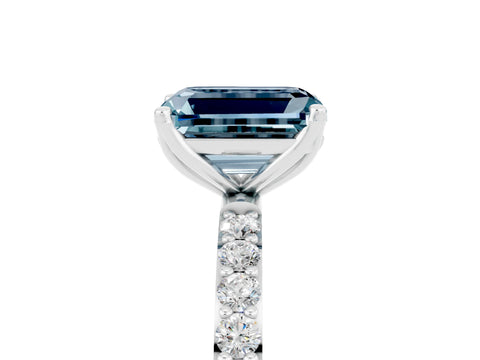 White gold Emerald Cut Aquamarine Solitaire Engagement Ring with Pavé Band and Prong Setting_5