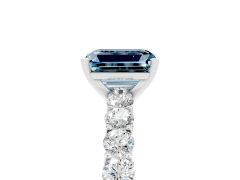 White gold Emerald Cut Aquamarine Solitaire Ring with Shared Prong Pavé Band and Four-Prong Setting_5