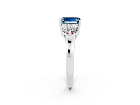 White gold Emerald Cut Aquamarine Three-Stone Ring with Prong Setting and Classic Band_2