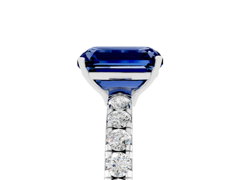 White gold Emerald Cut Blue Sapphire Pavé Solitaire Engagement Ring with Four-Prong Setting_17