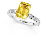White gold Emerald Cut Cut Diamond Pavé Band with Four-Prong Setting_1
