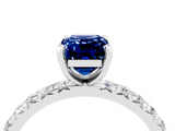 White gold Emerald Cut Cut Diamond Pavé Band with Four-Prong Setting_4