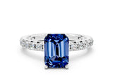 White gold Emerald Cut Cut Diamond Pavé Band with Four-Prong Setting