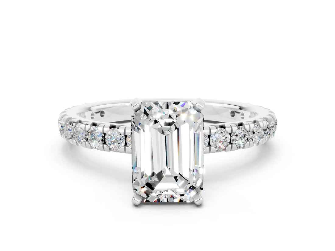 White gold Emerald Cut Cut Diamond Pavé Band with Four-Prong Setting