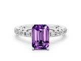 White gold Emerald Cut Cut Diamond Pavé Band with Four-Prong Setting