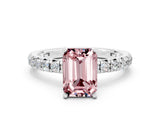 White gold Emerald Cut Cut Diamond Pavé Band with Four-Prong Setting