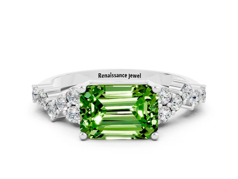 White gold Emerald Cut Diamond Cluster Pavé Band with Four-Prong Setting
