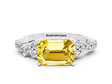 White gold Emerald Cut Diamond Cluster Pavé Band with Four-Prong Setting