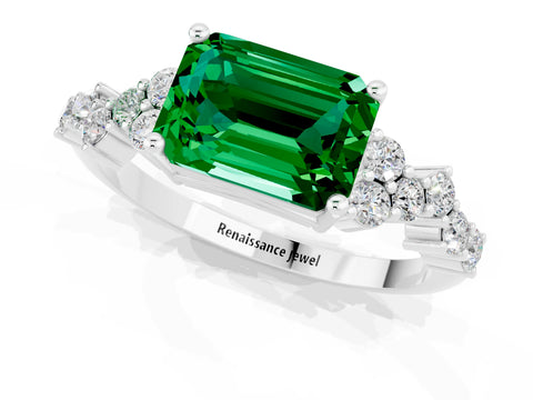 White gold Emerald Cut Diamond Cluster Pavé Band with Four-Prong Setting_1