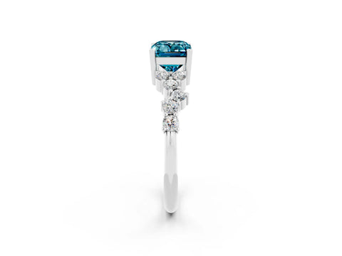 White gold Emerald Cut Diamond Cluster Pavé Band with Four-Prong Setting_2