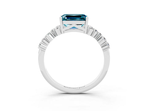 White gold Emerald Cut Diamond Cluster Pavé Band with Four-Prong Setting_3