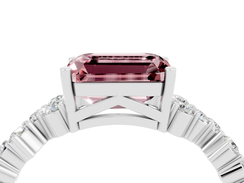 White gold Emerald Cut Diamond Cluster Pavé Band with Four-Prong Setting_4