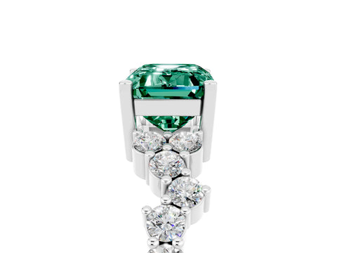 White gold Emerald Cut Diamond Cluster Pavé Band with Four-Prong Setting_5