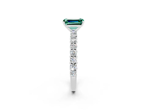 White gold Emerald Cut Diamond Pavé Band Solitaire Ring with Prong Setting_2