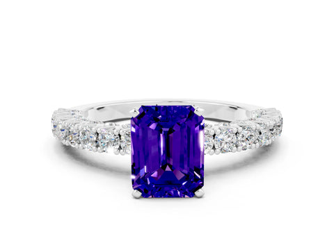 White gold Emerald Cut Diamond Pavé Band Solitaire Ring with Prong Setting