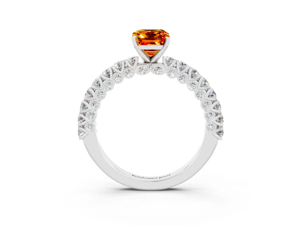 White gold Emerald Cut Diamond Pavé Band Solitaire Ring with Prong Setting