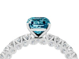 White gold Emerald Cut Diamond Pavé Band Solitaire Ring with Prong Setting_4