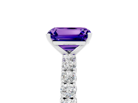 White gold Emerald Cut Diamond Pavé Band Solitaire Ring with Prong Setting_5