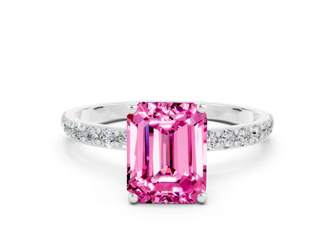 White gold Emerald Cut Diamond Pavé Band with Six-Prong Setting