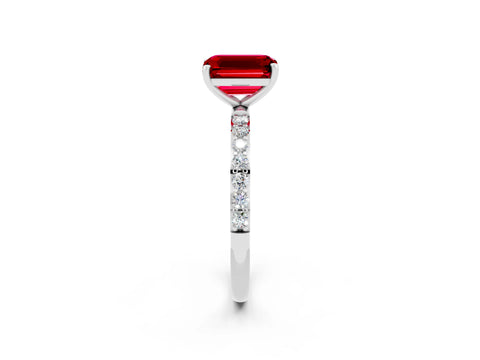 White gold Emerald Cut Diamond Pavé Band with Six-Prong Setting_2