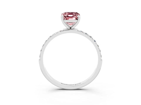 White gold Emerald Cut Diamond Pavé Band with Six-Prong Setting_3