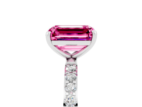 White gold Emerald Cut Diamond Pavé Band with Six-Prong Setting_5