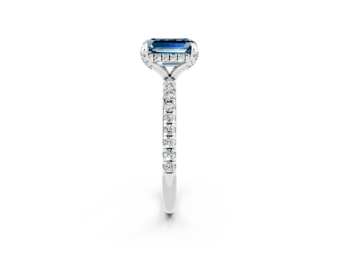 White gold Emerald Cut Diamond Solitaire Ring with Four-Prong Setting and Pavé Band_2