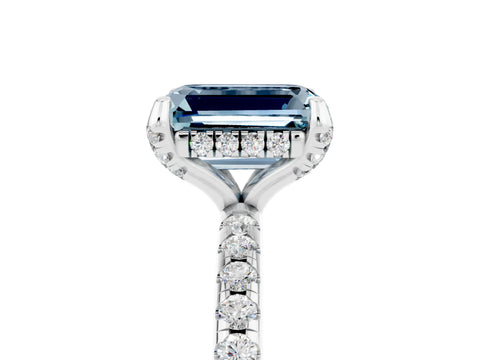 White gold Emerald Cut Diamond Solitaire Ring with Four-Prong Setting and Pavé Band_5