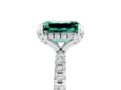 White gold Emerald Cut Diamond Solitaire Ring with Four-Prong Setting and Pavé Band_5