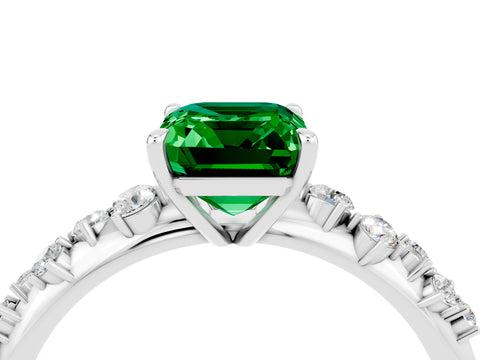 White gold Emerald Cut Emerald Cluster Side Stone Solitaire Ring with Prong Setting_28