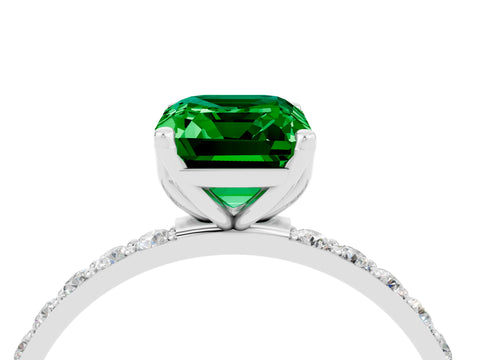 White gold Emerald Cut Emerald Solitaire Engagement Ring with Pavé Band and Prong Setting_4