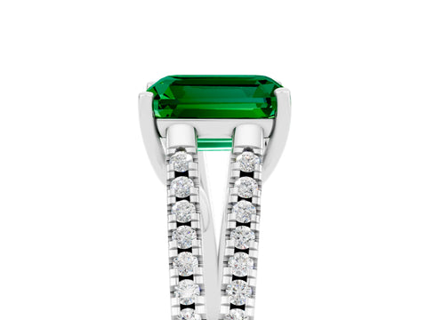 White gold Emerald Cut Emerald Solitaire Engagement Ring with Split Shank Pavé Band_5
