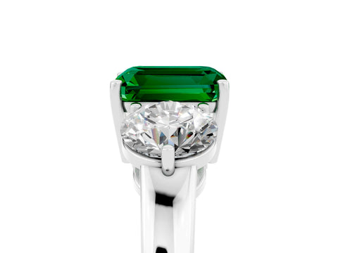 White gold Emerald Cut Emerald Three-Stone Ring with Prong Setting and Classic Band_5