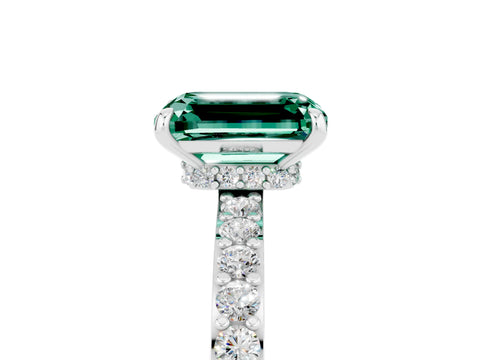 White gold Emerald Cut Green Sapphire Pavé Engagement Ring with Round  Accents and Prong Setting_29