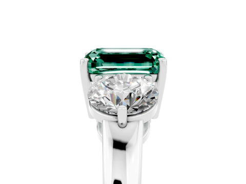 White gold Emerald Cut Green Sapphire Three-Stone Ring with Prong Setting and Classic Band_5