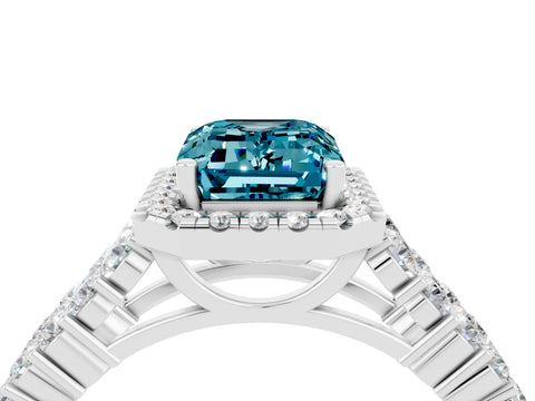 White gold Emerald Cut Halo Pavé Diamond Engagement Ring with Split Shank and Four-Prong Setting_4