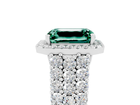 White gold Emerald Cut Halo Pavé Diamond Engagement Ring with Split Shank and Four-Prong Setting_5