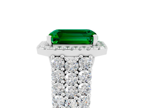 White gold Emerald Cut Halo Pavé Diamond Engagement Ring with Split Shank and Four-Prong Setting_5