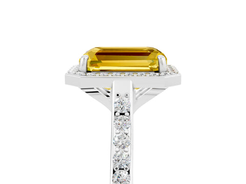 White gold Emerald Cut Halo Round Diamond Pavé Band with Four-Prong Setting_5