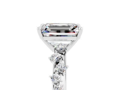 White gold Emerald Cut Moissanite Cluster Side Stone Solitaire Ring with Prong Setting_29