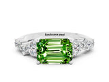 White gold Emerald Cut Peridot Scattered Round Accent Ring with Prong Setting_24