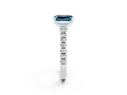 White gold Emerald Cut Solitaire Diamond with Pavé Band and Four-Prong Setting_2