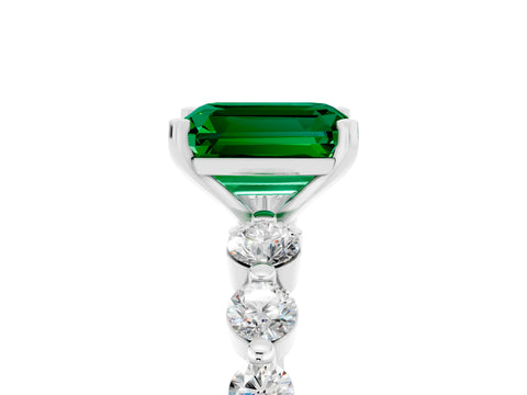 White gold Emerald Cut Solitaire Emerald Ring with Pave Band and Four-Prong Setting_5