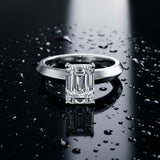 White gold Emerald Cut Solitaire Engagement Ring with Flat Band and Four-Prong Setting_15